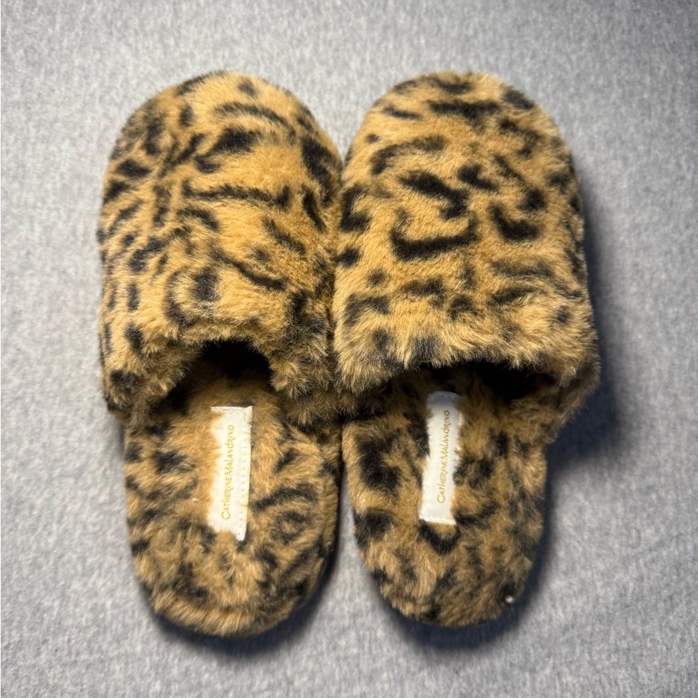 Catherine Malandrino Leopard Print Women's Slippers